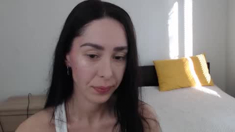 Snapshot of brunettgirl_ chatting on 03.09.26 Ellis online show from 03.09.26