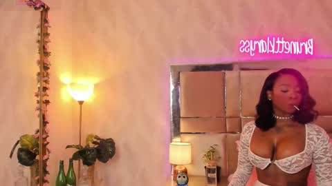 Brenda online show from 02.06.26