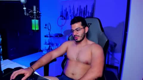 Snapshot of bruno_diaz31 chatting on 05.20.26 Bruno online show from 05.20.26