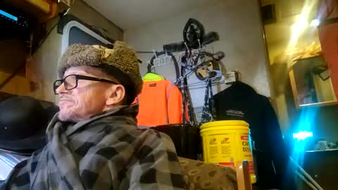 Steve... aka SkinnieDippin aka TimberTramp online show from 01.29.25