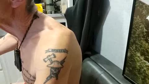 Steve... aka SkinnieDippin aka TimberTramp online show from 11.02.25