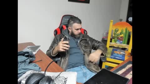 BRUTALMASTER1983 online show from 01.08.25