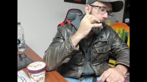 BRUTALMASTER1983 online show from 01.17.25