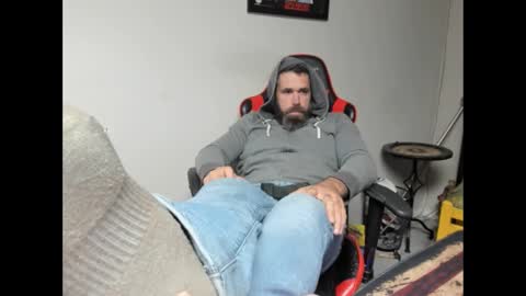 BRUTALMASTER1983 online show from 10.22.25