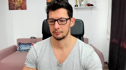 Brutus K online show from 01.04.25