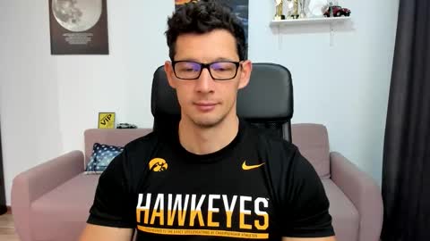 Brutus K online show from 11.16.25