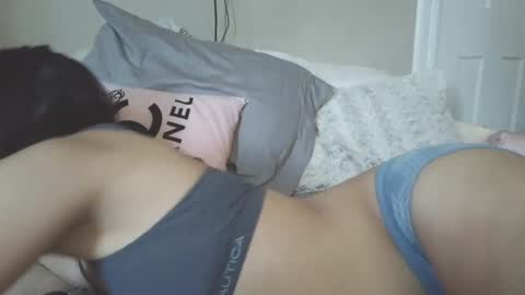 Snapshot of brwnchkn13 chatting on 09.13.25 brwnchkn13 online show from 09.13.25