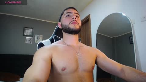 Snapshot of bryan_oficials chatting on 12.29.24 bryan_oficials online show from 12.29.24