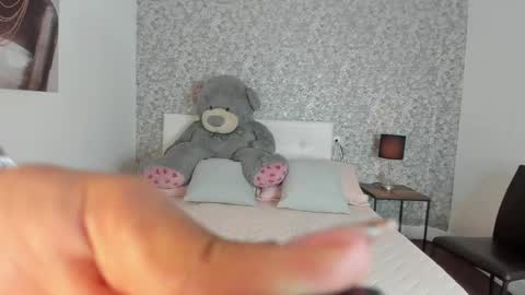 Snapshot of bryhanna_x chatting on 05.29.26 Bryhanna online show from 05.29.26