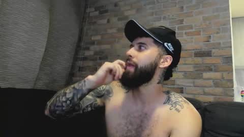 Snapshot of bryson_jace1 chatting on 11.19.25 Bryson Jace online show from 11.19.25