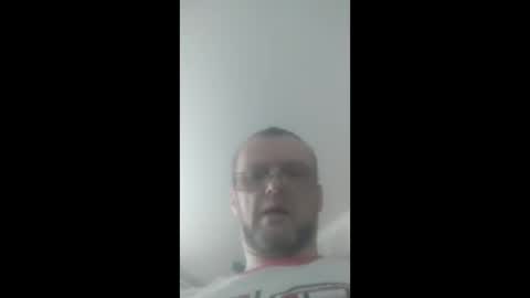 Snapshot of btfhhyivf chatting on 12.18.24 Bes online show from 12.18.24