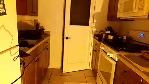 bottom freak online show from 03.04.25