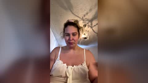 Snapshot of bubblya chatting on 02.09.26 bubblya online show from 02.09.26