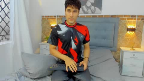 Buddy Whitte online show from 02.07.25