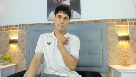 Buddy Whitte online show from 03.07.25