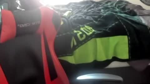 buffsexyman24 online show from 01.13.26