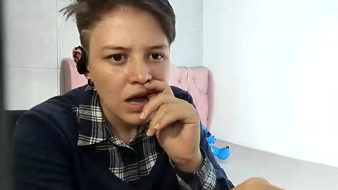 Snapshot of bug2025 chatting on 09.13.25 bug2025 online show from 09.13.25