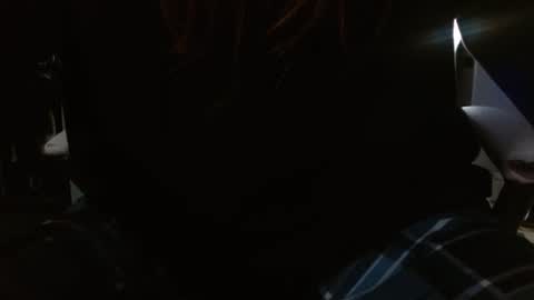 Snapshot of builtdeadboy chatting on 02.05.25 builtdeadboy online show from 02.05.25