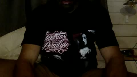 Snapshot of bulaboy27 chatting on 12.05.24 meaty man online show from 12.05.24