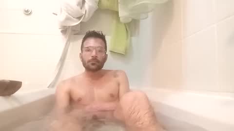 Snapshot of bullboy9292 chatting on 03.02.25 Bullboy9292 online show from 03.02.25