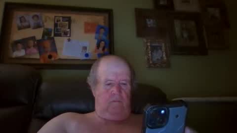 bullfrogg5050 online show from 10.15.25