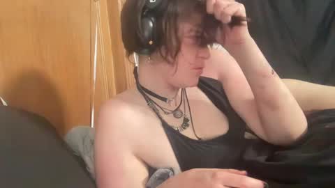 Snapshot of bunbunninjaz chatting on 12.07.24 bunbunninjaz online show from 12.07.24