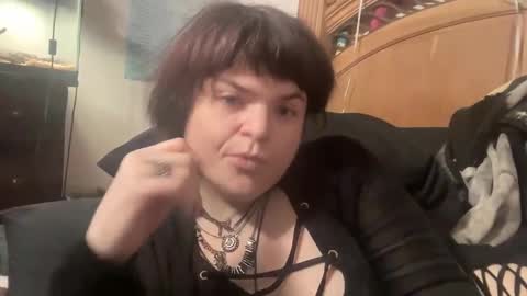 Snapshot of bunbunninjaz chatting on 12.18.24 bunbunninjaz online show from 12.18.24