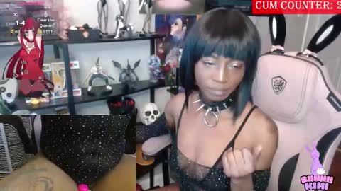 Snapshot of bunniikimi chatting on 11.23.25 Bunnii Kimi online show from 11.23.25