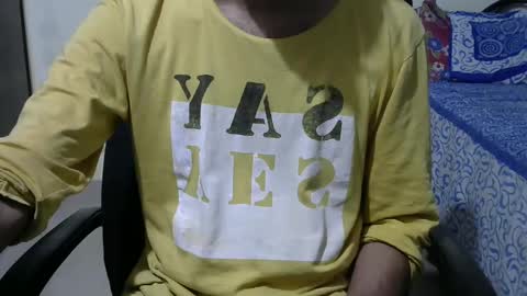 Revo  Hi dear everyone..Im on a break due to exams and studies and some functions in family..will back soon..stay tuned...Ty online show from 02.12.25