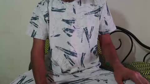 Snapshot of bunny_boy6969 chatting on 07.27.26 Revo Hi dear everyone..Im on a break due to exams and studies and some functions in family..will back soon..stay tuned...Ty online show from 07.27.26
