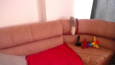 NINA online show from 02.20.25