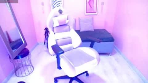 ... .          . ... online show from 12.05.25