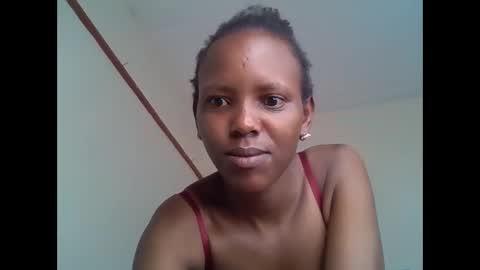 bunnydiva_ online show from 10.05.25