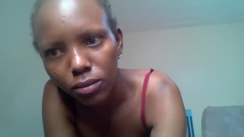 bunnydiva_ online show from 10.08.25