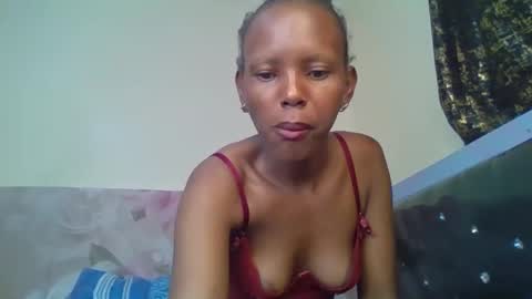 bunnydiva_ online show from 11.05.25