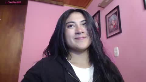 bunnyEmilyR0s33 online show from 11.05.25