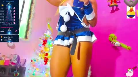 Snapshot of bunnygirl98 chatting on 12.20.24 BARBYCHOCOLAT online show from 12.20.24