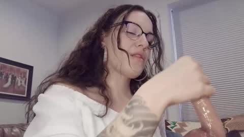 Snapshot of bunnynextdoor chatting on 03.02.26 bunnynextdoor online show from 03.02.26