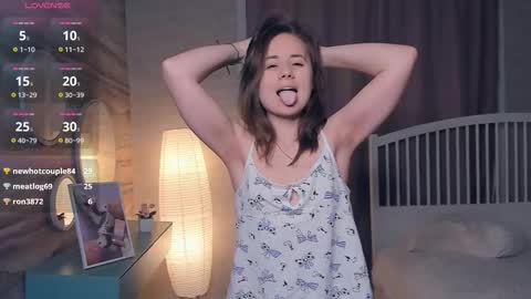 Lizy online show from 11.26.25