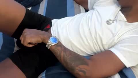 burgerboy06 online show from 02.19.25