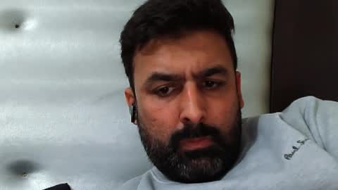 Hairy Arabian online show from 12.01.25