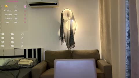 Nica online show from 04.18.26