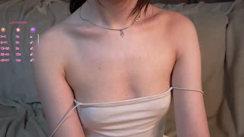 Snapshot of burnletitallburn chatting on 03.11.25 Jessica online show from 03.11.25