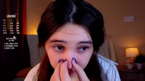 Snapshot of burnletitallburn chatting on 09.11.25 Jessica online show from 09.11.25