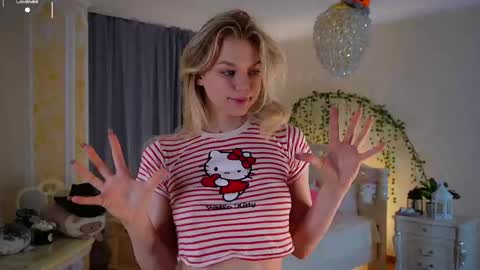 Snapshot of burnletitallburn chatting on 10.01.25 Jessica online show from 10.01.25