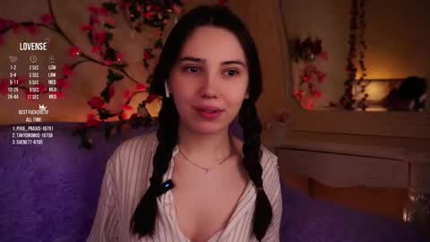 Snapshot of burnletitallburn chatting on 10.30.25 Jessica online show from 10.30.25