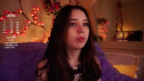 Snapshot of burnletitallburn chatting on 11.04.25 Jessica online show from 11.04.25