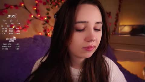 Snapshot of burnletitallburn chatting on 11.11.25 Jessica online show from 11.11.25