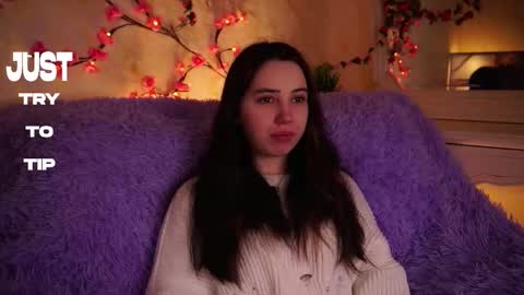 Snapshot of burnletitallburn chatting on 12.05.25 Jessica online show from 12.05.25