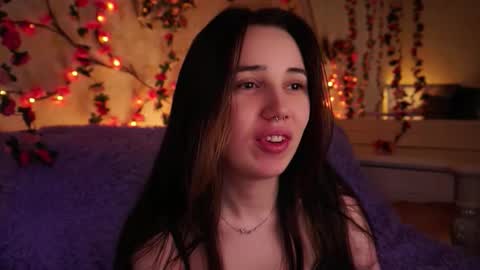 Snapshot of burnletitallburn chatting on 12.16.25 Jessica online show from 12.16.25